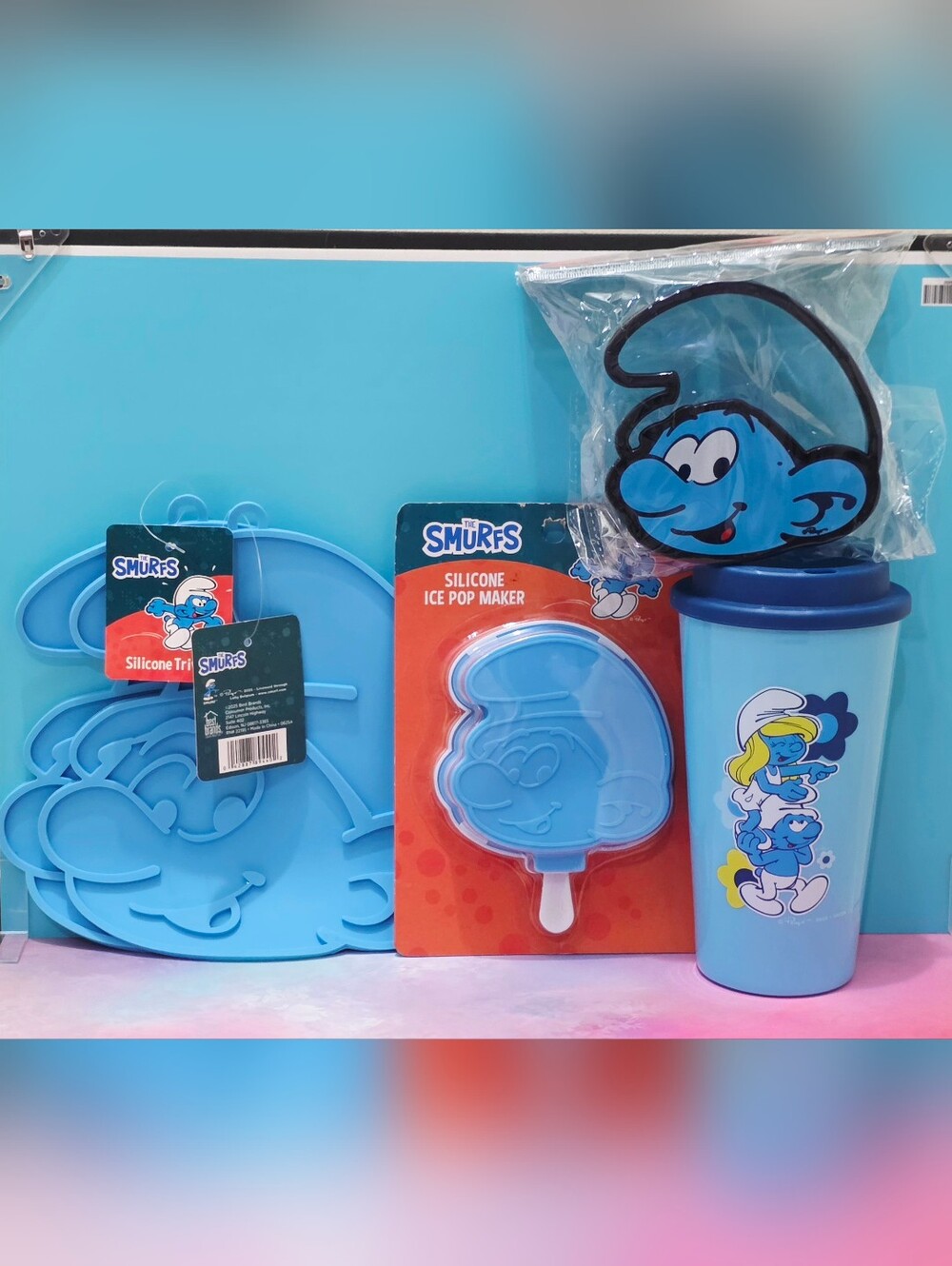 Smurf Kitchen Lot 2 Silicone Trivets, Crust Cutter, Silicone Ice Pop Maker, Cup